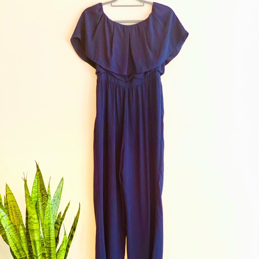 Vince Camuto navy jumper with ruffle top